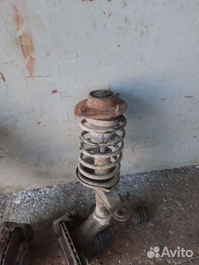 Стойка передняя lanos в сборе