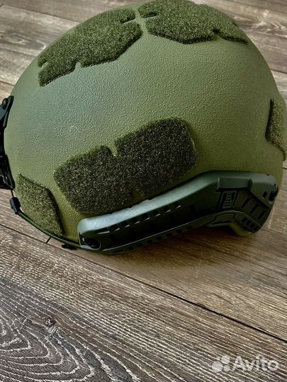 Бронежилет каска разгрузка