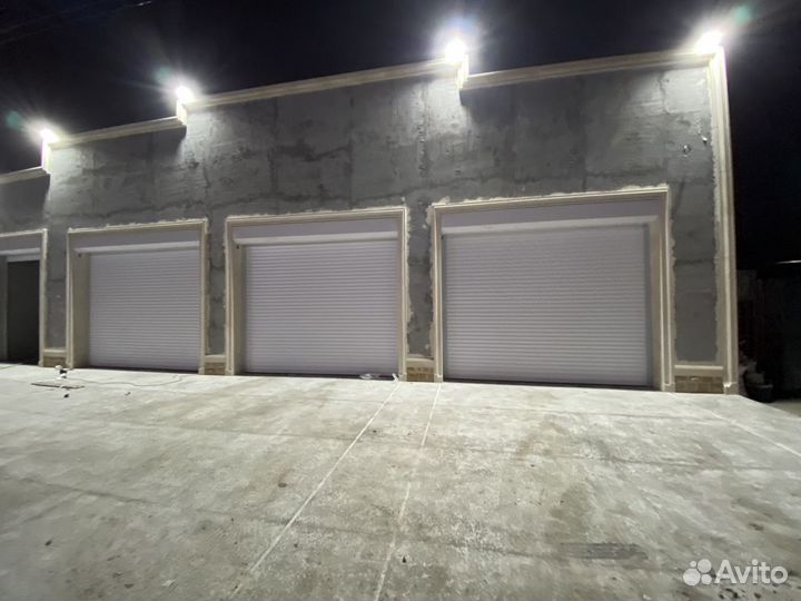 Секционные ворота и роллеты от Белорусского произв