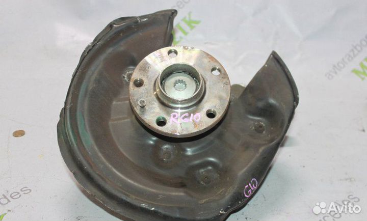 Кулак подвески правый Volkswagen Passat B6 variant