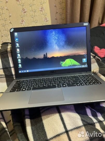 Ноутбук asus