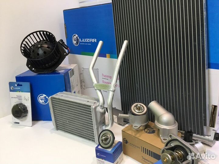 Термостат Mercedes-Benz CLA (C117) (13) /GLA (X156) (13) M270 (с корпусом)