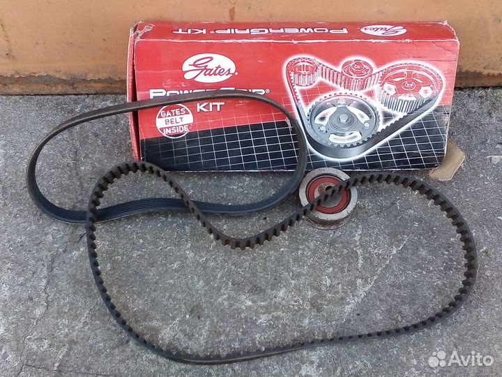 Грм (комплект ремень+ плюс ролик+рем.генр.)