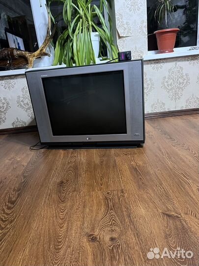Телевизор