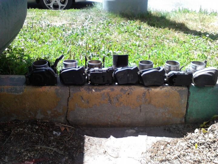 Дроссельная заслонка Audi A3 A4 A6 VW Skoda Seat