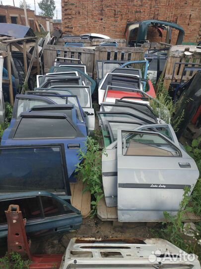 Двери Б/У ваз/иномарка