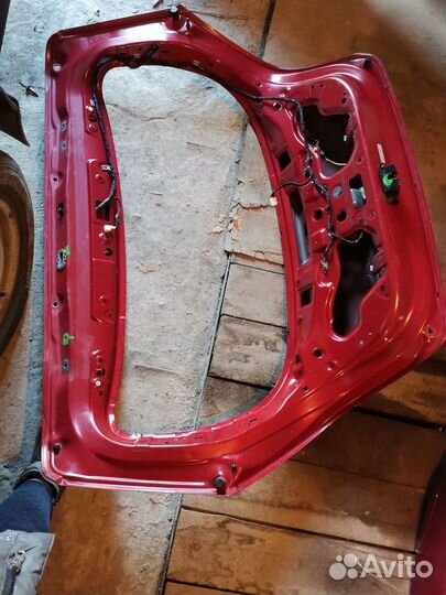 Задняя дверь KIA ceed 737001H300 в разборе