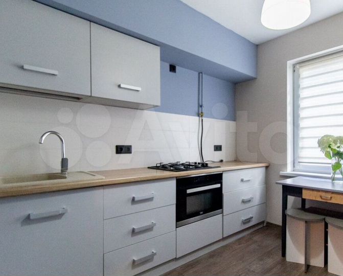 1-к. квартира, 42 м², 3/9 эт.