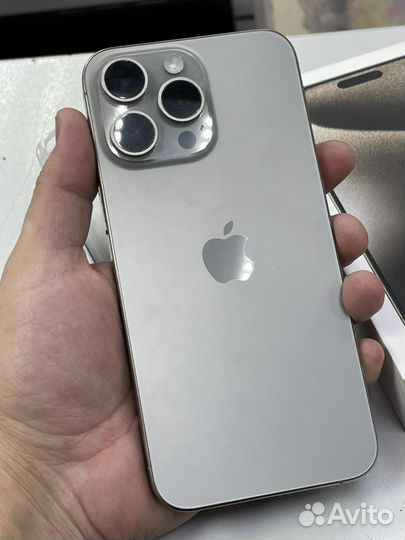 iPhone 15 Pro Max, 256 ГБ