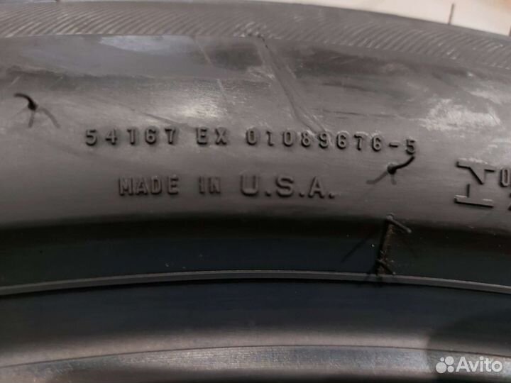 Bridgestone Alenza 001 305/40 R20 и 275/45 R20