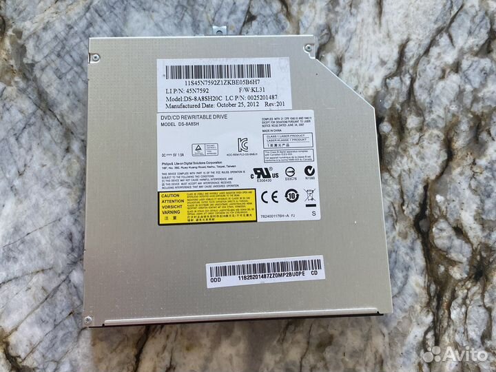 DVD привод модель DS-8A8SH20C