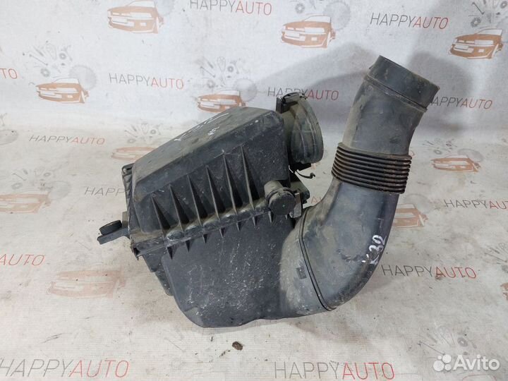 Корпус воздушного фильтра BMW X5 E53 N62B44