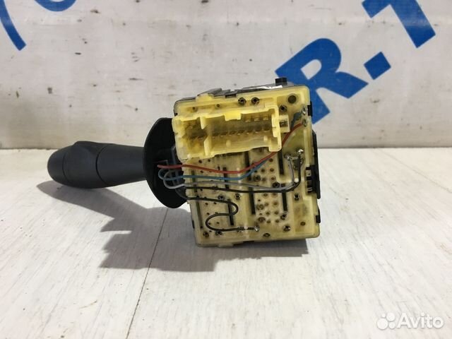 Переключатель подрулевой LADA vesta 1.6 мт седан