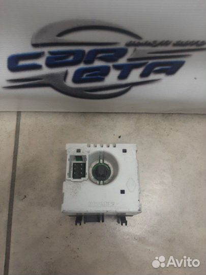 Часы Renault Scenic K4M 1999