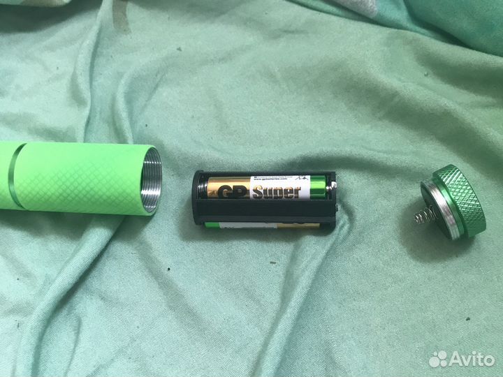 Ультрафиолетовый фонарик