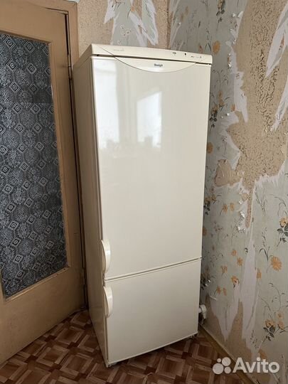 Холодильник snaige