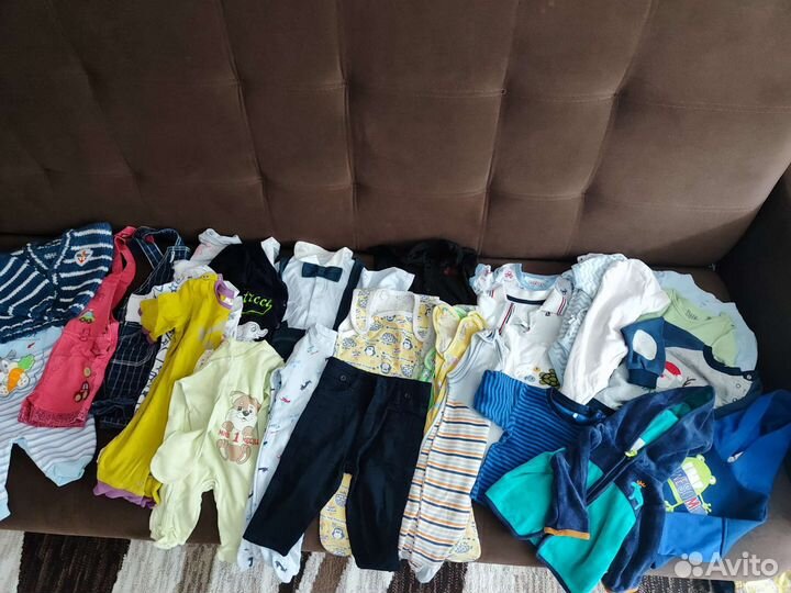 2 Пакета одежды на мальчика с рождения до 1,5