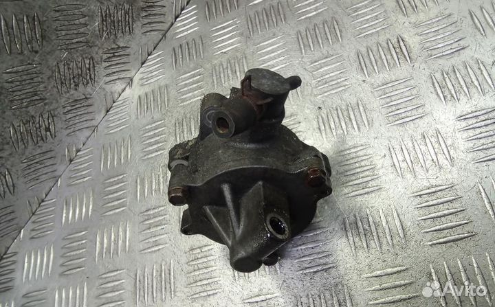 Насос вакуумный Mitsubishi Montero/Pajero