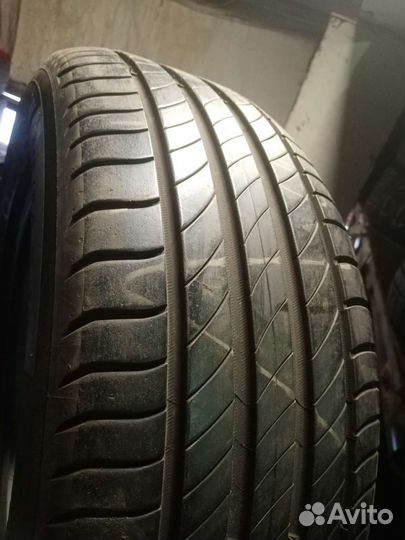 Michelin Primacy 4 215/60 R16 99V