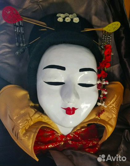 Карнавальные маски ручной работы