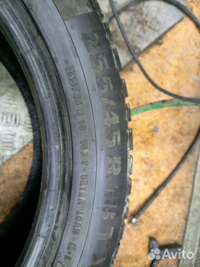 Continental IceContact 2 255/45 R18 103T