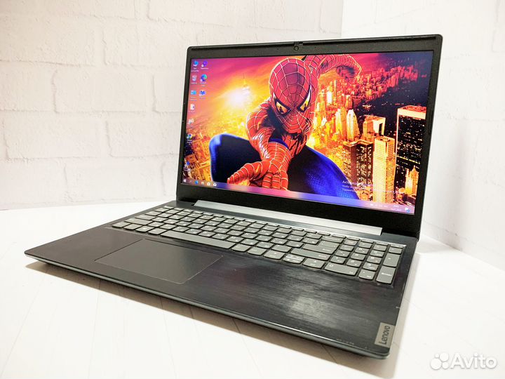 Ноутбук Lenovo Athlon/8Gb/FullHD/SSD