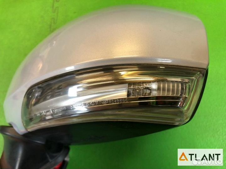 Зеркало левое toyota prius