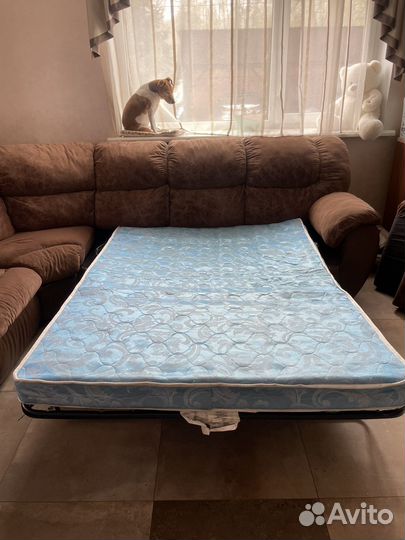 Угловой диван