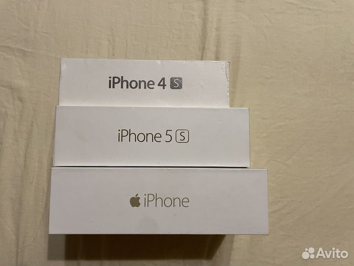 Коробки от iPhone