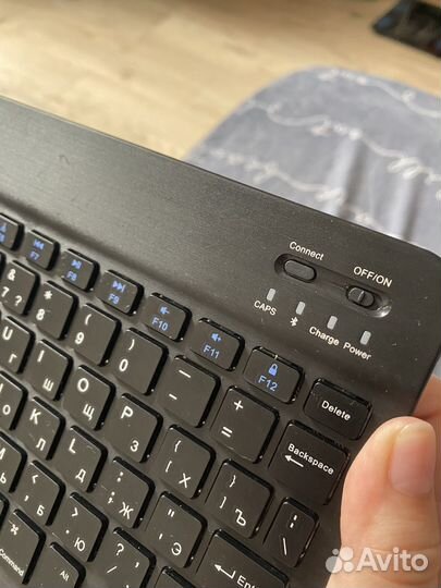 Беспроводная мини клавиатура