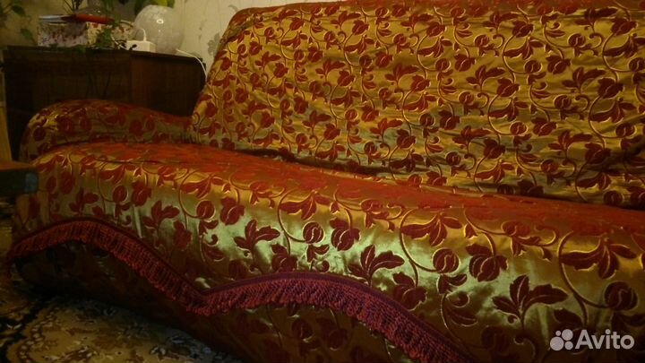 Покрывало на диван из шинила