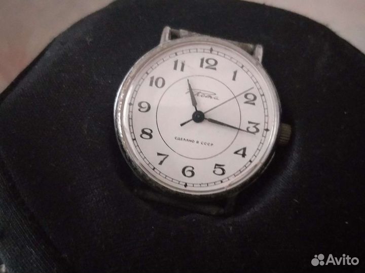 Часы СССР