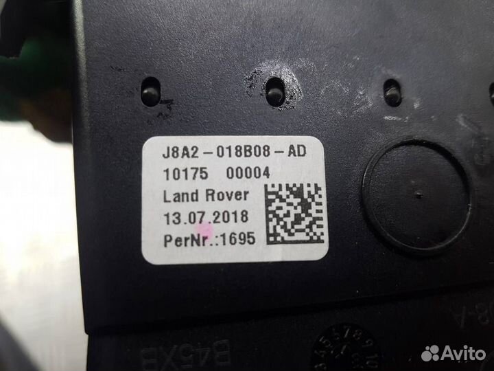 J8A2018B08 Дефлектор обдува салона Land-Rover Ran