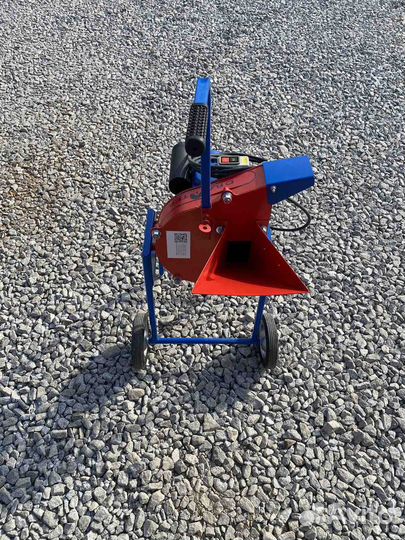 Аренда садового измельчителя веток в Тюмени