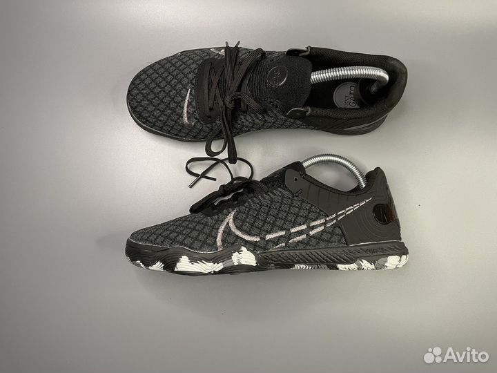 Футзалки nike react gato