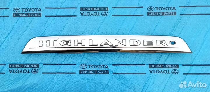Тойота Хайлендер накладка багажника хромированная