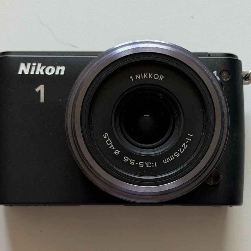 1NIKKOR 11-27.5㎜ f/3.5-5.6 BLACK Купить компактный фотоаппарат 📷 в Арамиле с доставкой | Недорогая