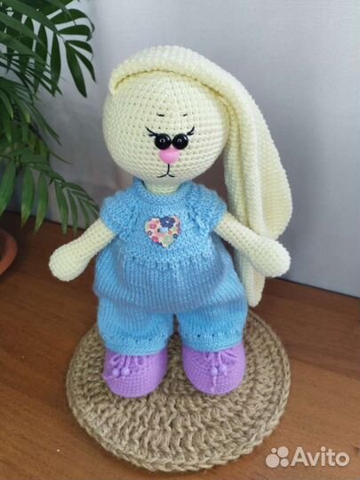 Заяц тильда вязанный