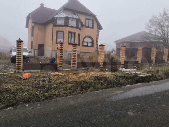 Дом 177 м² на участке 15 сот.