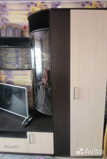 Стенка в гостиную со шкафом новая