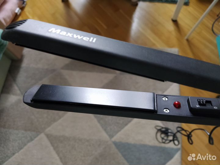 Плойка для выпрямления волос Maxwell