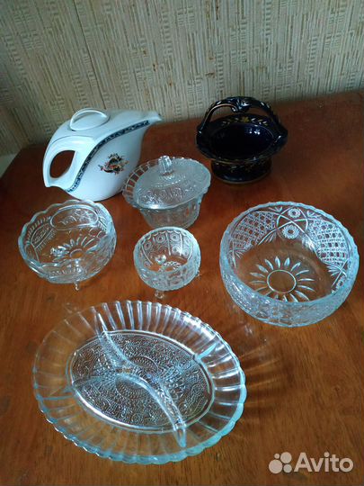 Вазы фарфор,хрусталь,стекло