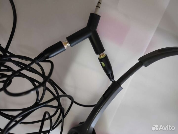 Наушники с микрофоном