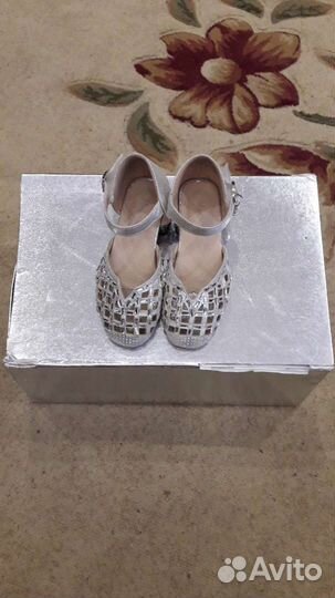 Туфельки на девочку
