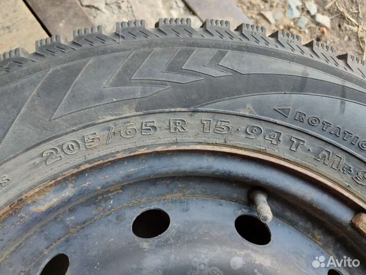 Dunlop SP Winter Ice 01 195/65 R16