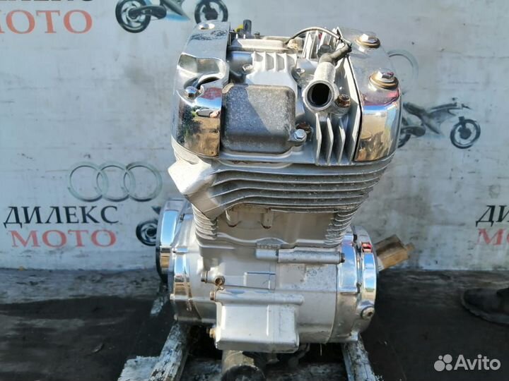 Двигатель Suzuki VS400 Intruder K506 лот (108)