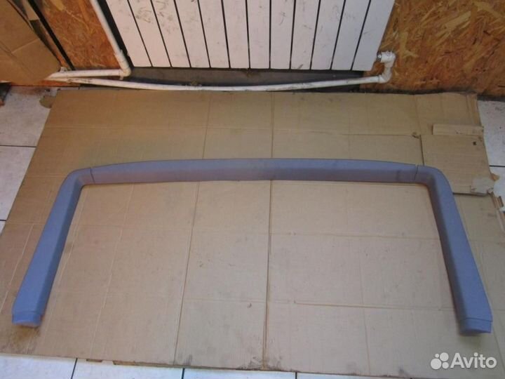 Обшивка крышки багажника W638 V-class Vito 611
