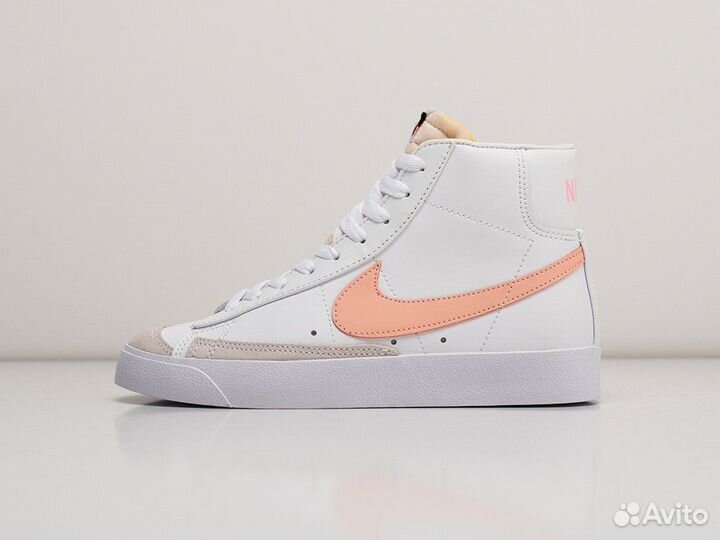 Кроссовки Nike Blazer Mid 77 Vintage Atomic Pink