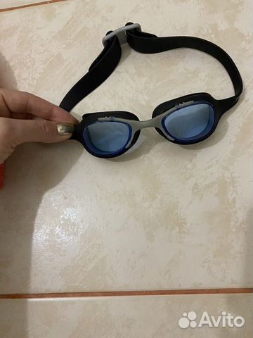 Очки для плавания объявление продам