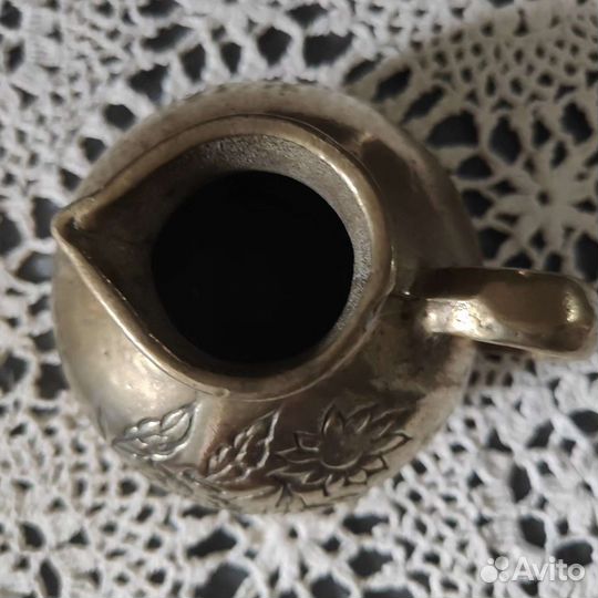 Кувшин латунь